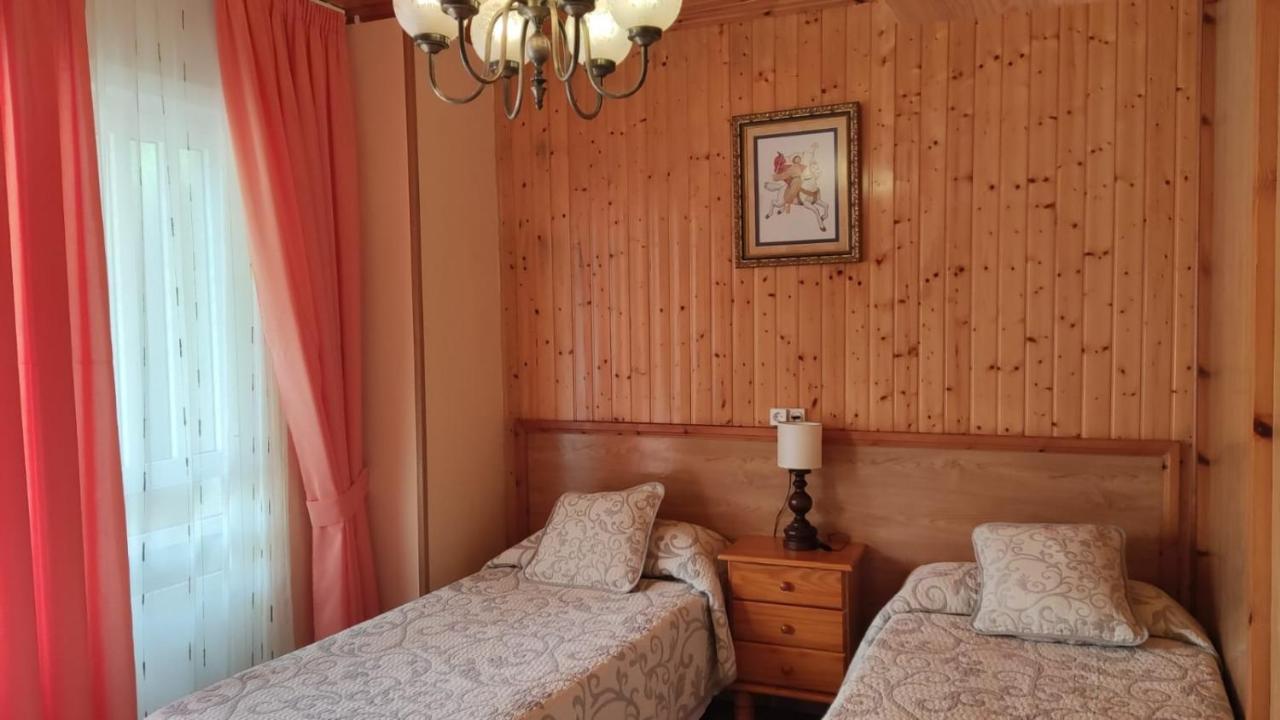 Casa David Ξενοδοχείο Triacastela Εξωτερικό φωτογραφία